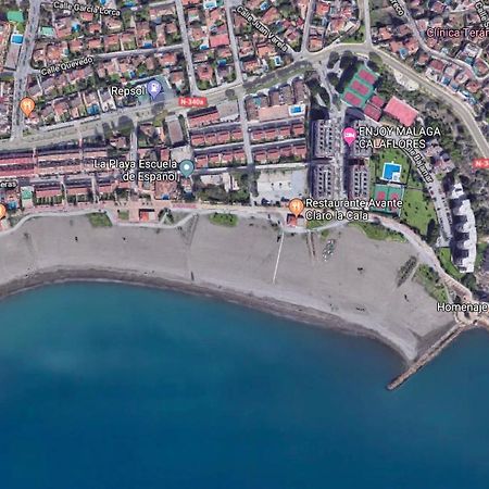 Playa La Cala In Front Of The Beach Free Parking Málaga Exterior foto