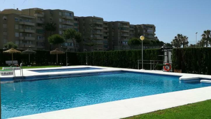 Playa La Cala In Front Of The Beach Free Parking Málaga Exterior foto