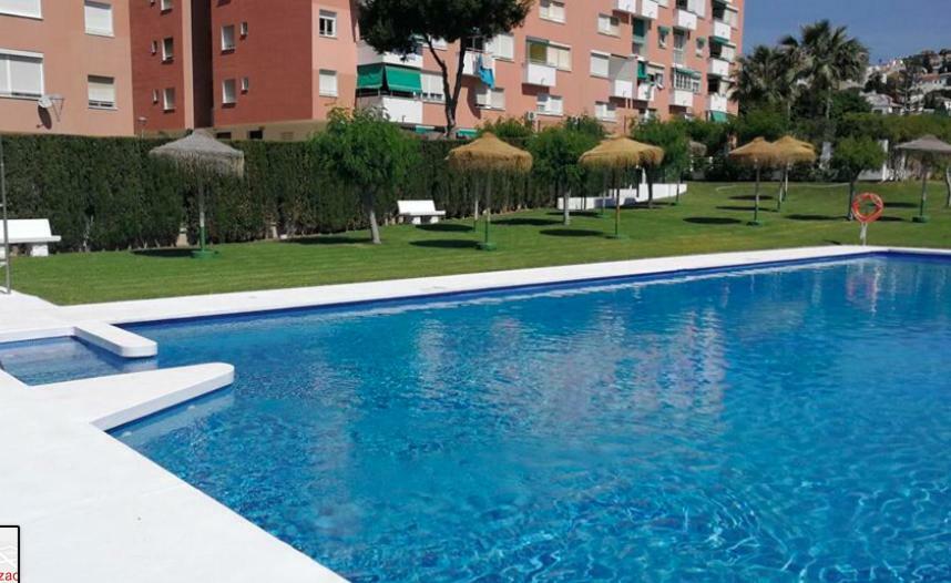Playa La Cala In Front Of The Beach Free Parking Málaga Exterior foto
